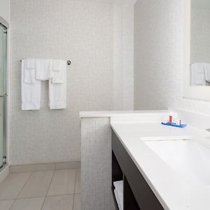 Queen Suite